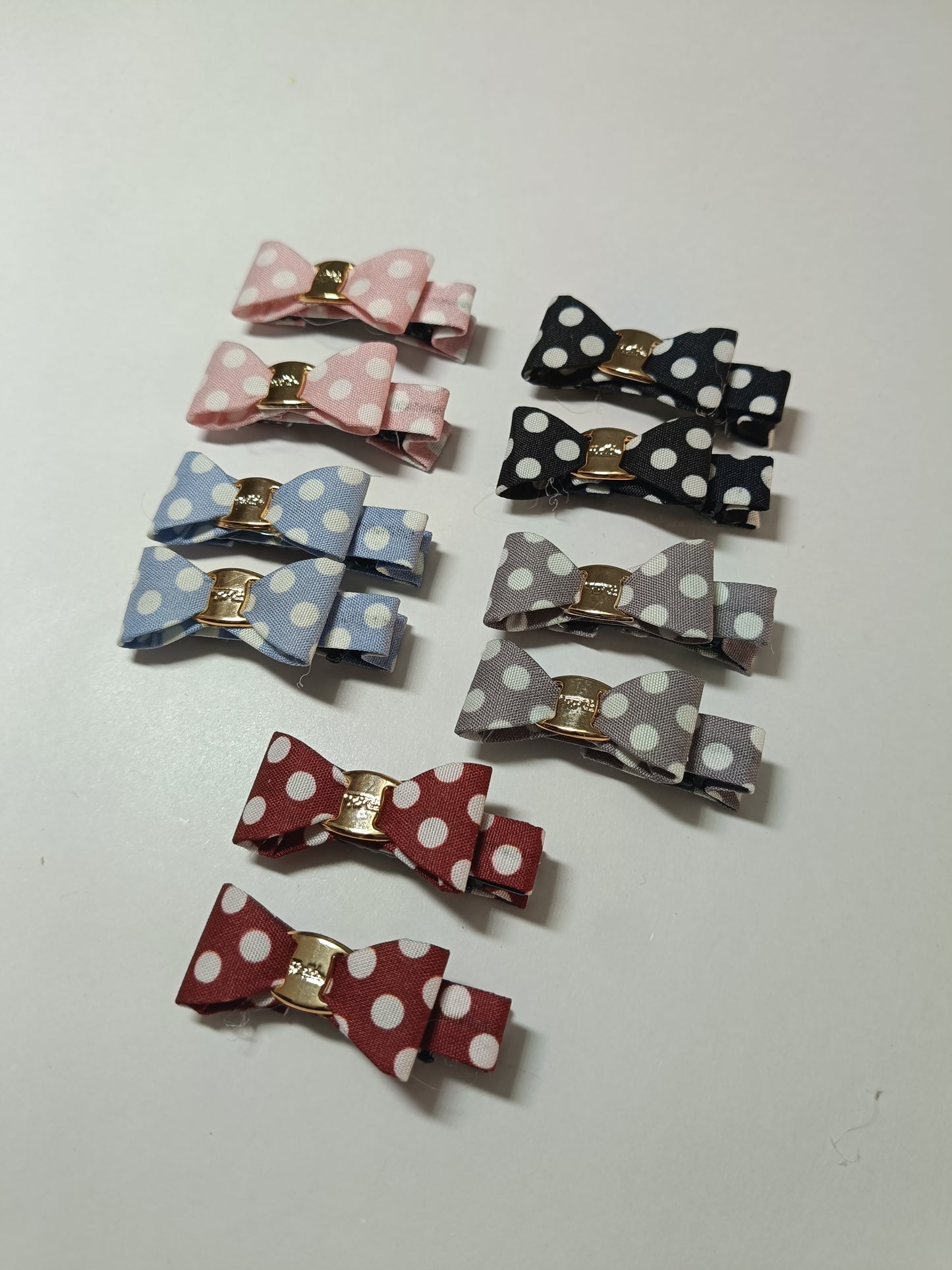 Dotted Bow Clips